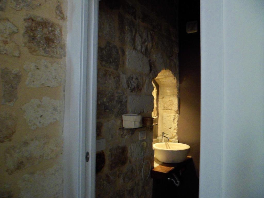 Le Nicchie Hotel Bari Room photo